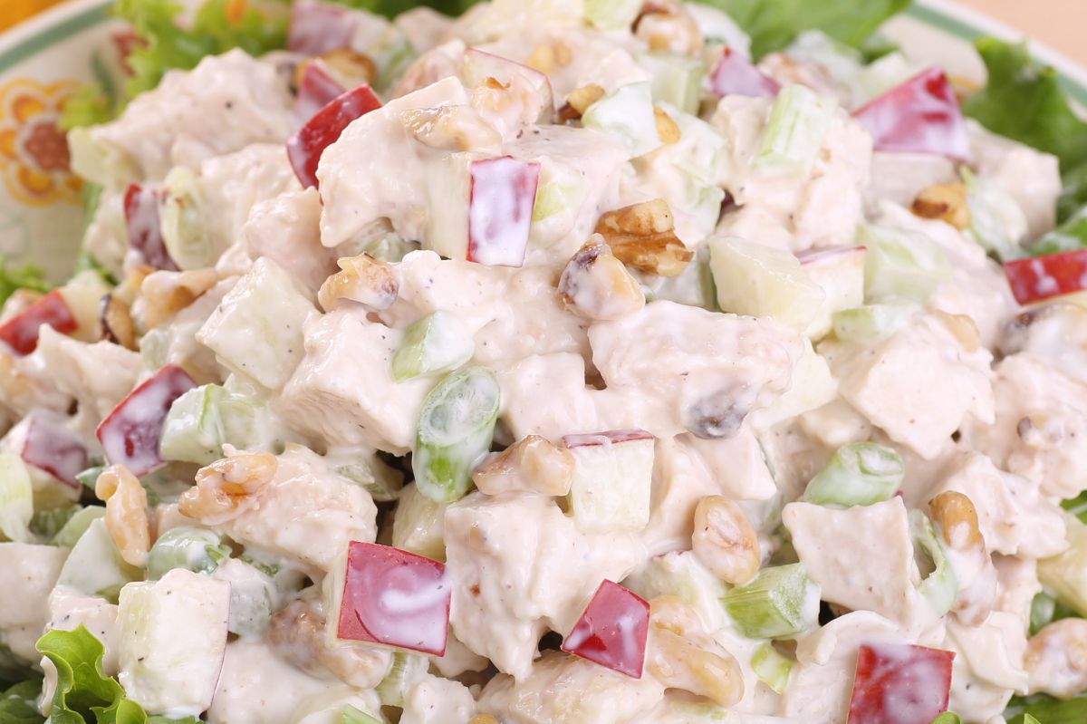 From leftovers to feast: The ultimate smoked chicken salad guide