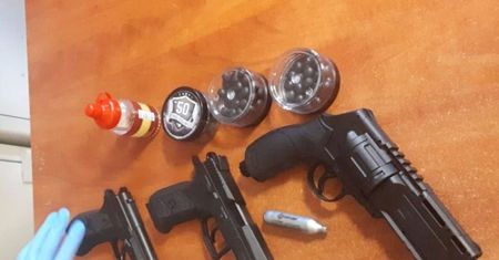 Dolny Śląsk. Ukraińcy strzelali do kota. Zostali zatrzymani przez policję
