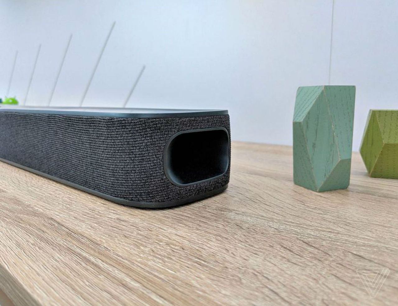 JBL Link Bar soundbar z Google TV i Google Assistant
