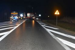 Wypadek w Skołoszowie. Potrącony leżał na drodze. Policjanci nie zareagowali