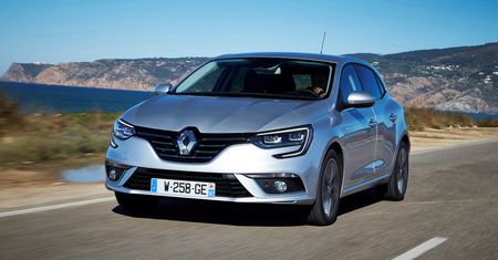 Używane Renault Megane IV w pigułce: warto mieć kolegę elektryka