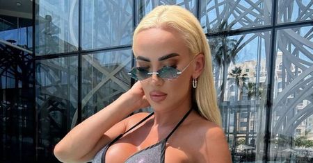 Izabela Macudzińska PRĘŻY opalone ciało na wczasach w Dubaju. Jest ogień? (ZDJĘCIA)