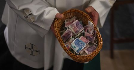 Proboszcz szuka kościelnego. W ogłoszeniu ujawnił wymagania i zarobki