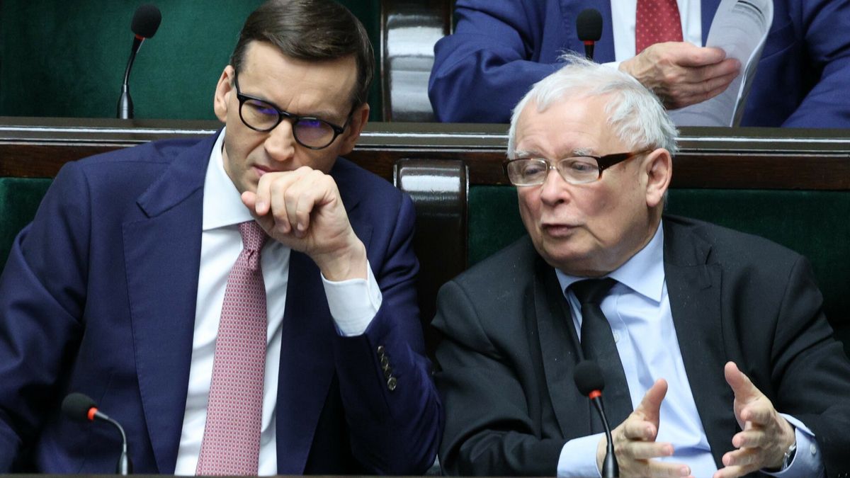 53. posiedzenie Sejmu IX kadencji28.04.2022 Warszawa 53. posiedzenie Sejmu IX kadencji   Fot Jacek Dominski/REPORTERn/z: Mateusz Morawiecki, Jaroslaw KaczynskiJACEK DOMINSKI/REPORTER