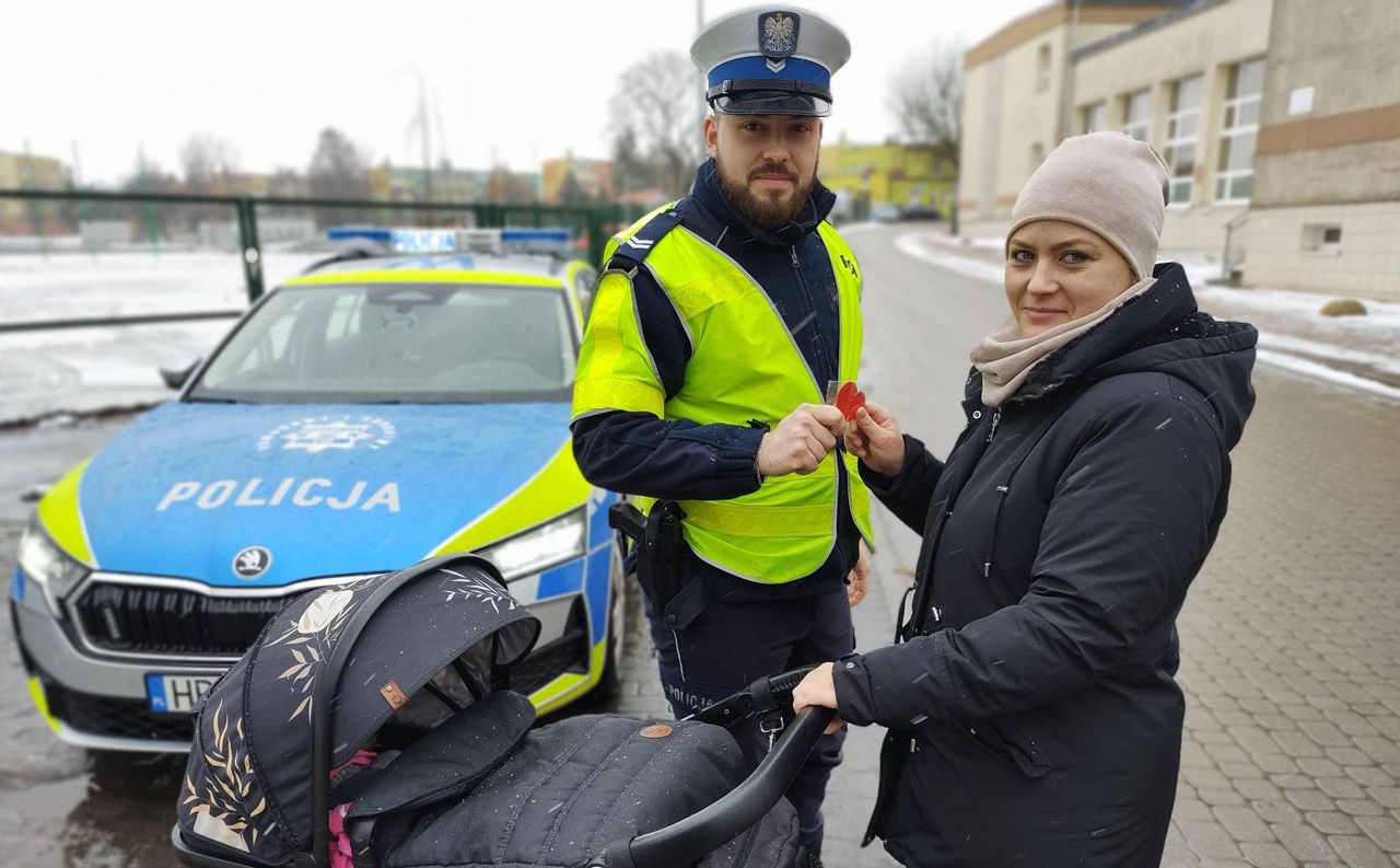 Policyjne serca na Walentynki. Piękna akcja w Wałczu