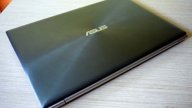 Asus Zenbook Prime UX32VD – niesamowity. Miał być [test] 1