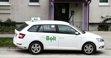 Taksówki na podsłuchu. Kontrowersyjny projekt