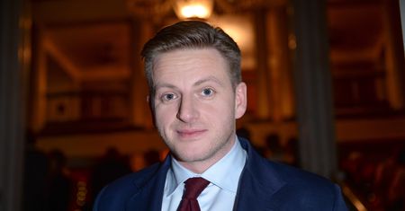 Szczepan Twardoch ostro o aferze szczepionkowej. "Jaśniepaństwo"