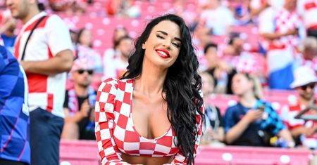 Miss Mundialu w efektownym stroju w roli DJ. Oczarowała fanów
