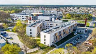 Toruń. Pielęgniarki kontra szpital na Bielanach. Wygrały odszkodowania za dyskryminację płacową
