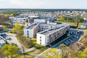 Toruń. Pielęgniarki kontra szpital na Bielanach. Wygrały odszkodowania za dyskryminację płacową