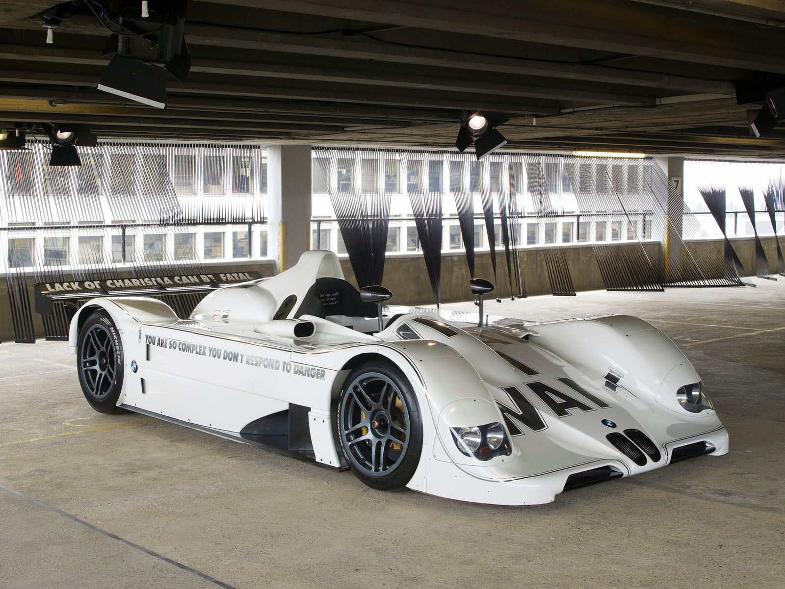 Samochód: BMW V12 LMR
