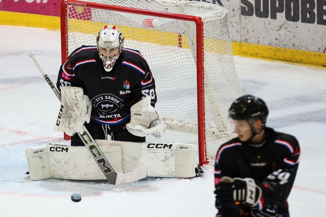 STS Sanok nie sprostał faworyzowanemu JKH GKS-owi Jastrzębie