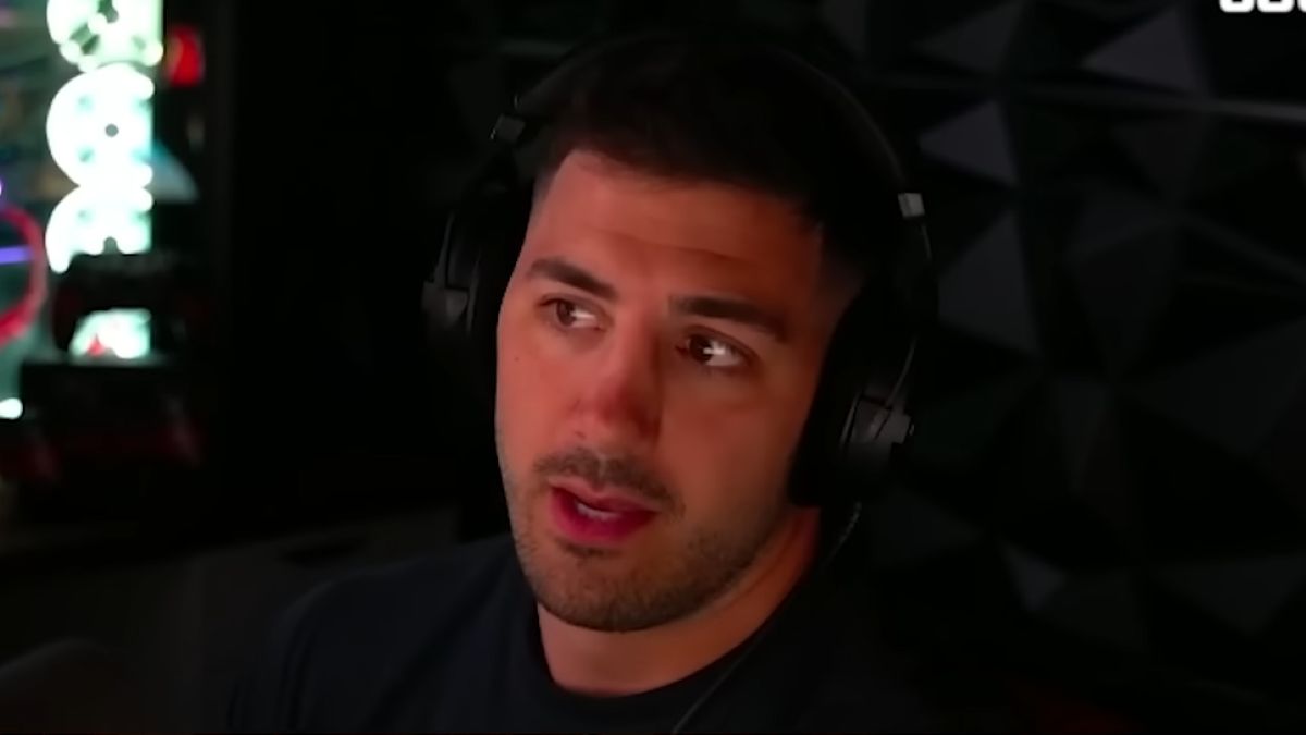 Nickmercs bezradnie próbuje zwrócić uwagę twórców Apex Legends