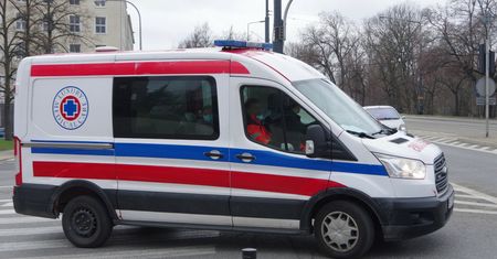 Kalisz. 16-latka przeżyła upadek z dużej wysokości