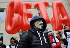 Protest przeciw CETA i TTIP na ulicach Warszawy [GALERIA]