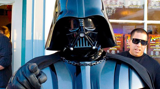 Uwaga - zło czai się wszędzie! Darth Vader jest wszechobecny! 1