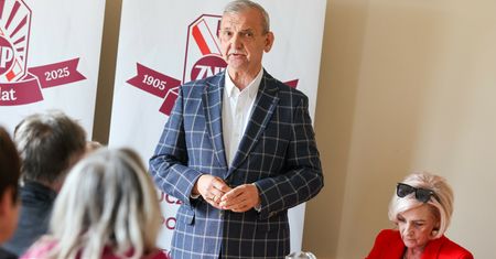 "Czara się już przelała". Nauczyciele rozpoczynają akcję protestacyjną