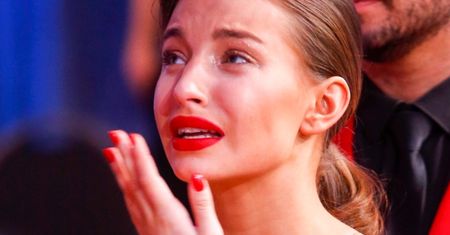 Julia Wieniawa ma DZIURĘ W SUFICIE! "A dopiero co cieszyłam się skończonym remontem" (FOTO)