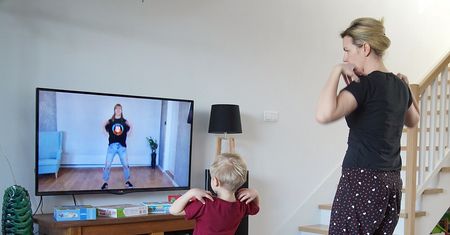 Polska lekkoatletka, Joanna Linkiewicz, podpowiada, jak być aktywnym podczas kwarantanny