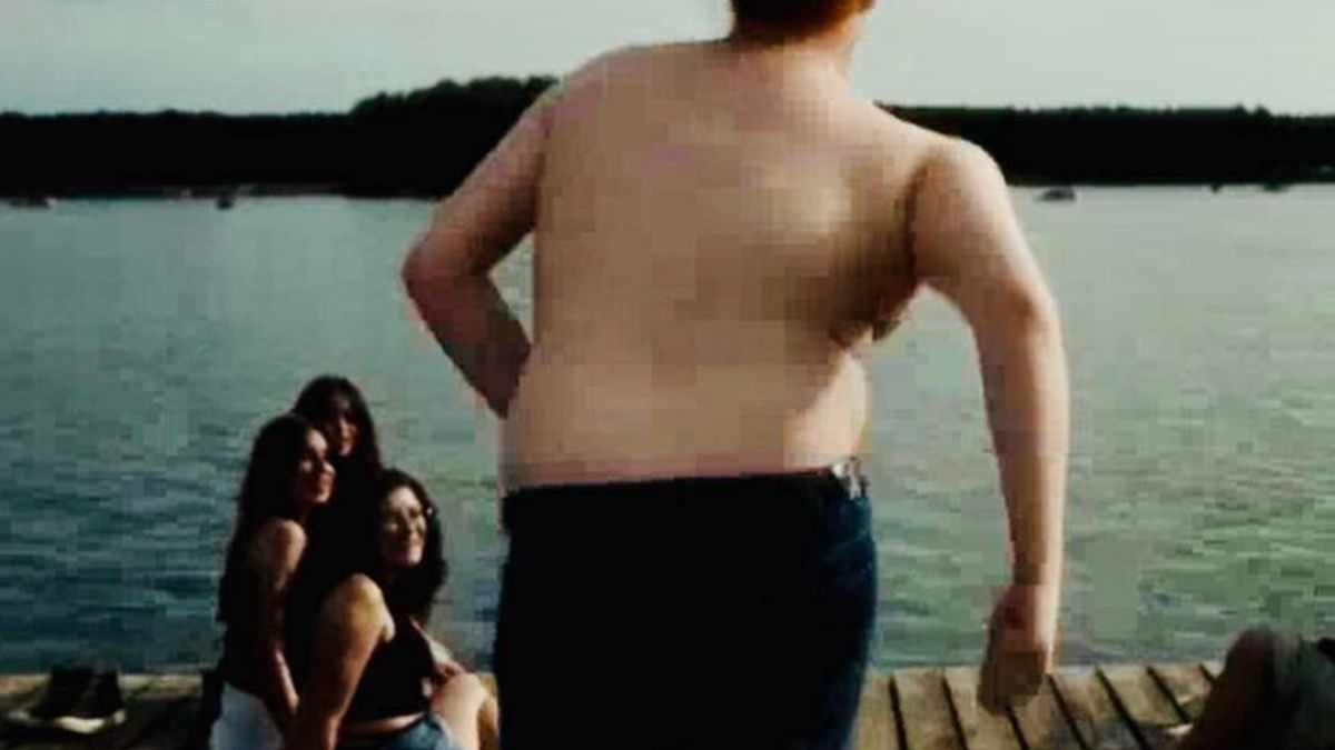 kadr z filmu „Skok do wody”. w reżyserii Daniela Rusina