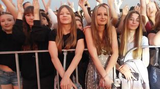 Zenon Martyniuk wystąpił na finał Dni Ziemi Skaryszewskiej. To było szaleństwo! Tłum pod sceną śpiewał razem z królem disco polo