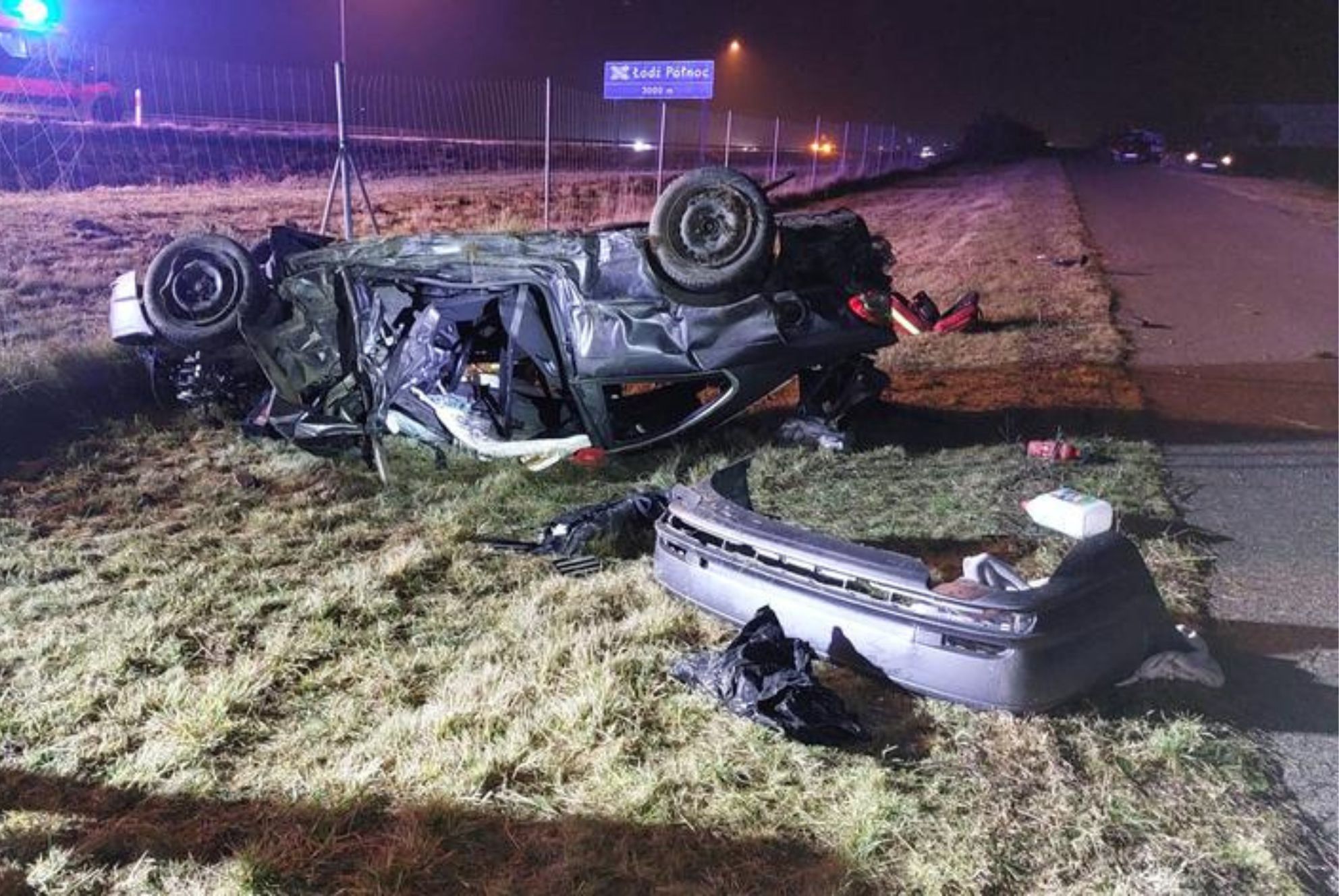 W wypadku na autostradzie A2 zginęły dwie młode osoby. 19-latka usłyszała zarzuty