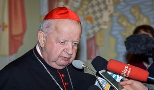 Echa "Don Stanislao". Coraz więcej osób mówi o niejasnych działaniach Dziwisza