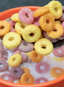 Be cautious about your breakfast. Cereals, fruit yogurts and natural juices contain a lot of sugar, warn nutritionists