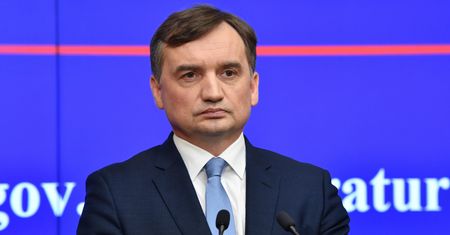 Przyłębska powinna ujawnić oświadczenie majątkowe? Ziobro nie ma wątpliwości