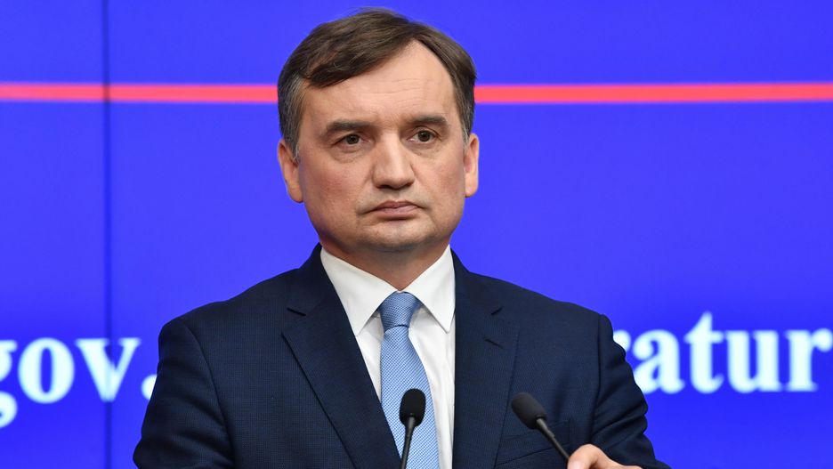 Przyłębska powinna ujawnić oświadczenie majątkowe? Ziobro nie ma wątpliwości