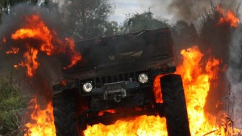 Rosyjski Hummer domowej roboty pokona prawie każdą przeszkodę 1