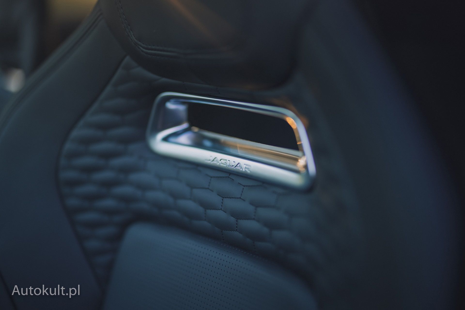 Jaguar F-Pace SVR (2022)