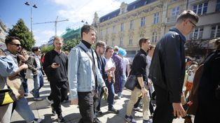 Rynek pracy rozjeżdża młodych. Nowe dane nie zostawiają złudzeń