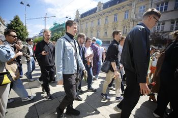 Rynek pracy rozjeżdża młodych. Nowe dane nie zostawiają złudzeń