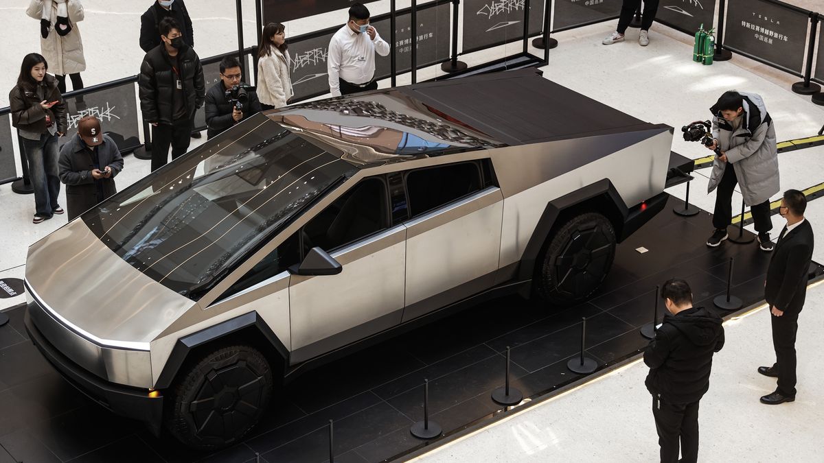 Tesla Cybertruck In China
WUHAN, CHINA - FEBRUARY 27: Visitors look at the Tesla electric Cybertruck on display in a shopping mall on February 27, 2024 in Wuhan, Hubei Province, China. Tesla started a promotional tour of its futuristic looking Cybertruck last month in China. (Photo by Wang HE/Getty Images)
Wang HE