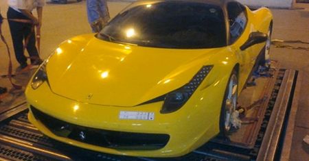 Kolejne Ferrari 458 Italia poszło z dymem... [wideo]