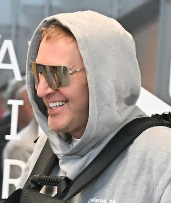 Krzysztof Gojdź na lotnisku Chopina