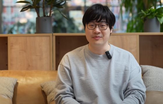 Nowy chiński agent AI zachwycił wielu. "Trzeba poczekać na możliwość testów"