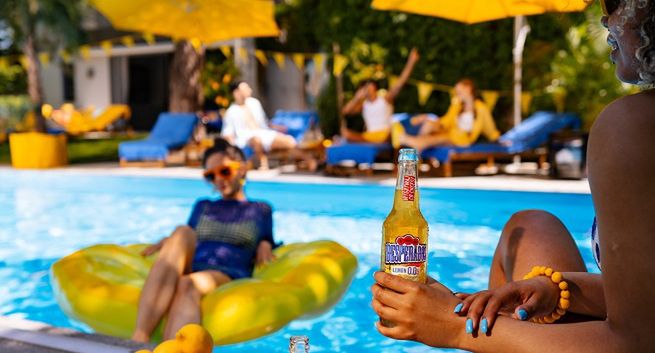 "Bierz co chcesz" w kampanii Desperados Lemon 0.0%