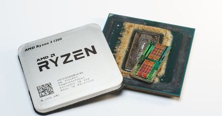 AMD Ryzen od środka - zobacz magiczne zdjecia krzemowego rdzenia