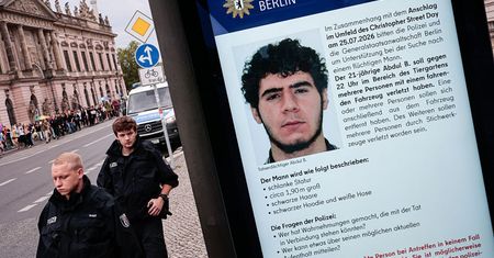 Nowe wieści o zamachowcu z Berlina. Przechowywał w telefonie jego zdjęcia
