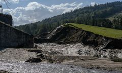 Awaria zbiornika Stronie Śląskie. Oświadczenie Wód Polskich