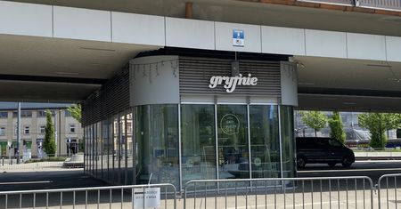 Estakada w Chorzowie może runąć. Musieli nagle zamknąć swoje biznesy