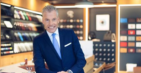 Szef Rolls-Royce'a odchodzi ze stanowiska. Służył marce aż 14 lat