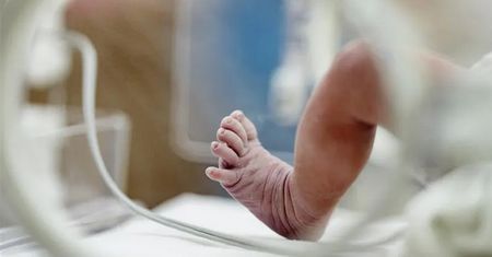 Głos sąsiadów 13-latki, która urodziła dziecko na szkolnej wycieczce