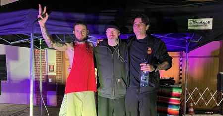 Muzyczne Ogrody Torunia w Zajezdni Tramwajowej: Zeszyty i przyjaciele dalej w formie