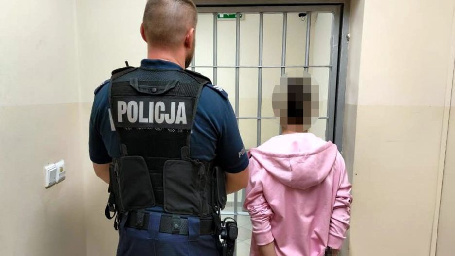 Kobieta zatrzymana za znęcanie się nad dzieckiem