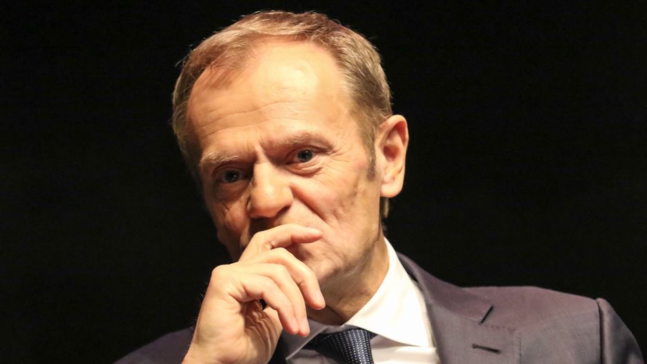 Koronawirus. Polska. Nieprzychylny komentarz Donalda Tuska do działań rządu 