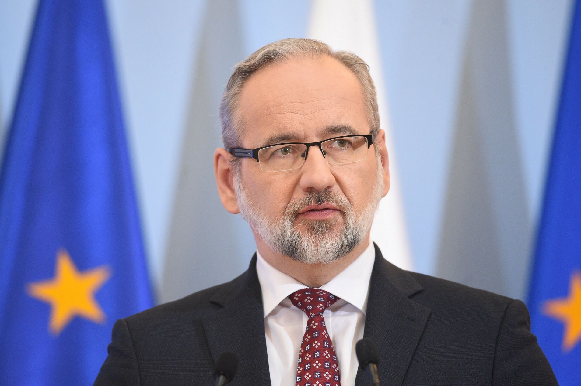 Lekarze apelują do Niedzielskiego o wycofanie się z rozporządzenia 